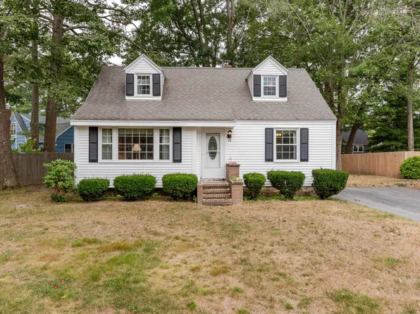 18 Brookview Terrace, Portland, ME 04102