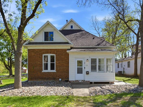 131 Main St N, Shakopee, MN 55379