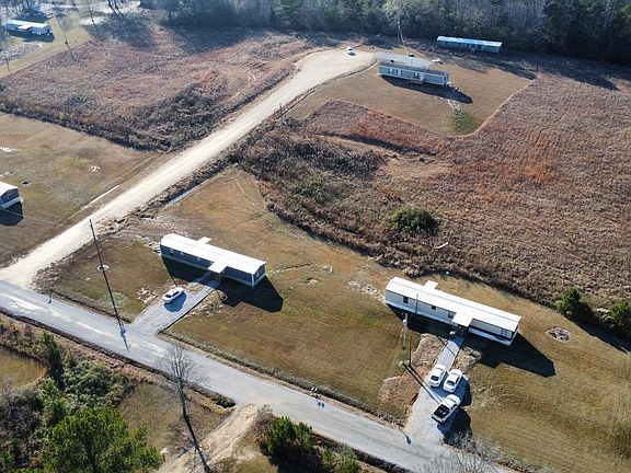 3rd image of 1194 County Road 87