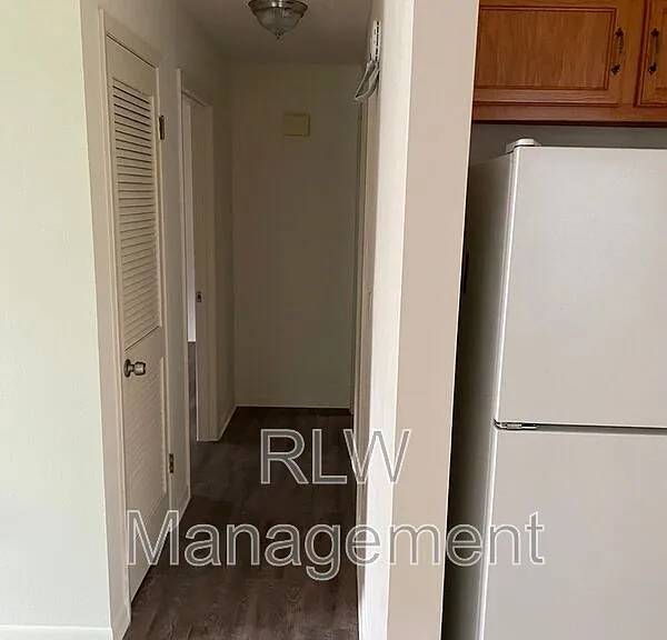 44 S Kentucky Ave — Photo 14
