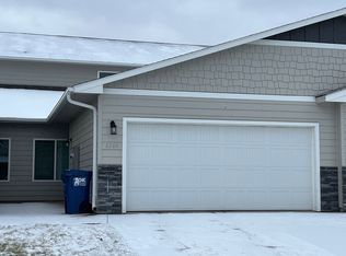 6164 S Alki Pl, Sioux Falls, SD 57108