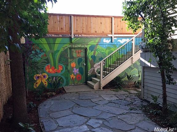 4th image of 908 38th St #A