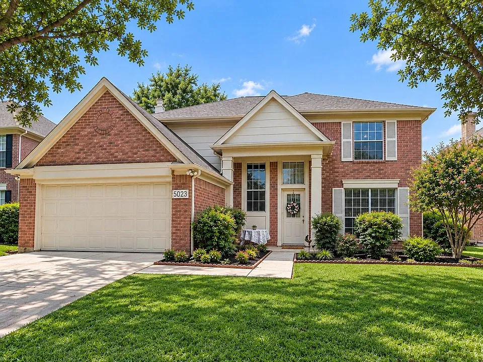 5023 Cotter Lake Dr