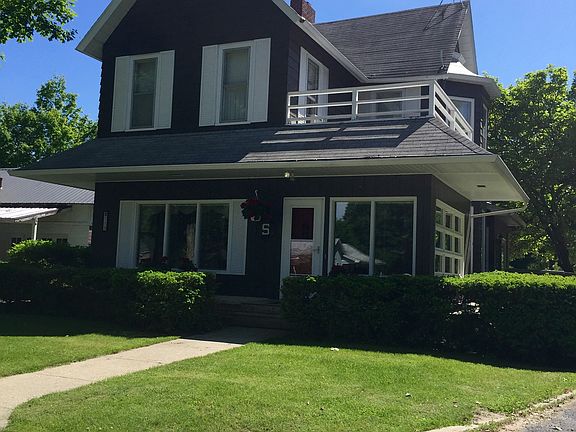 3rd image of 718 S Lincoln Ave