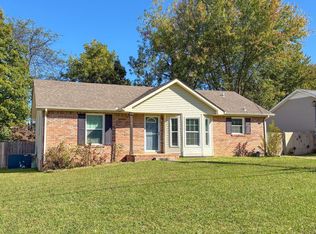347 Erie Dr, Clarksville, TN 37040