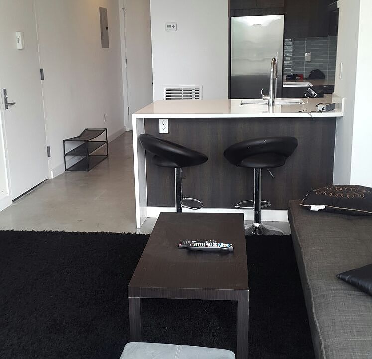 2nd image of 4277 Hunter St #4B