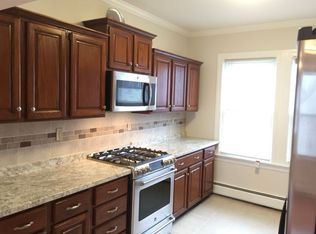 89 Princeton St #2, New Bedford, MA 02745