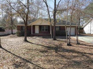 702 N Ash St, Springfield, GA 31329