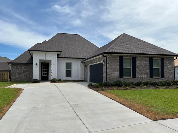 106 W Tweet St, Freeport, FL 32439