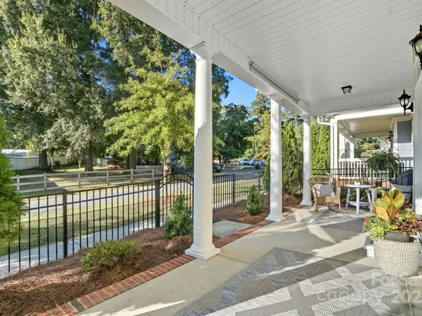 305 McKibben St, Waxhaw, NC 28173