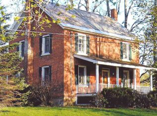 88 Aiken Rd, Middle Granville, NY 12849