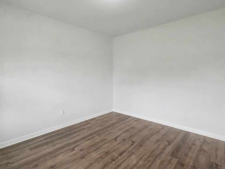 147 Enclave Way — Photo 2