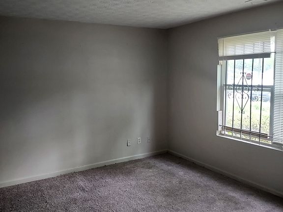 4th image of 3101 Waldrop Pl #1