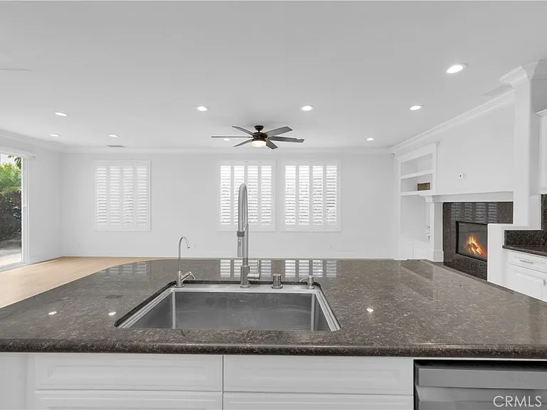 5271 Pearce Dr — Photo 22