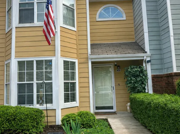 3223 Long Iron Dr, Lawrenceville, GA 30044