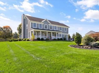 1 Jockey Hollow Rd, Hampton, NJ 08827