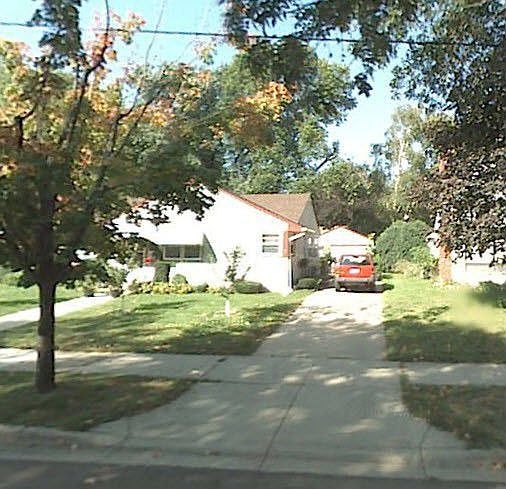 2nd image of 1031 Ohio St