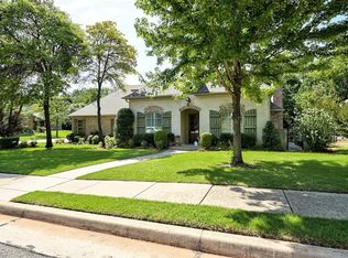 2901 Woodland Creek Dr, Edmond, OK 73034