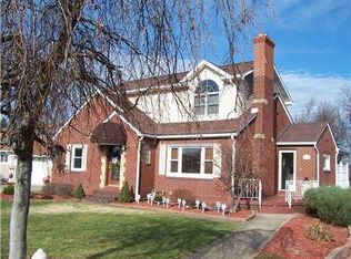 1473 Oakridge Dr, Ambridge, PA 15003