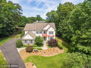 3229 Foxvale Dr, Oakton, VA 22124