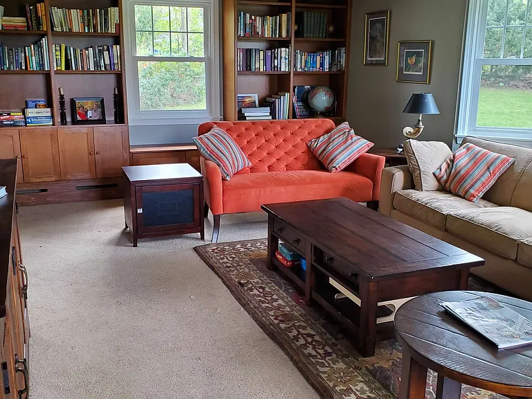 55 Sheerman Ln — Photo 6