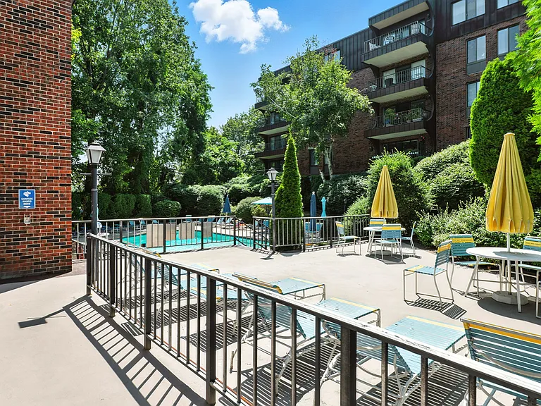 1000 Paradise Rd N #3R — Photo 31