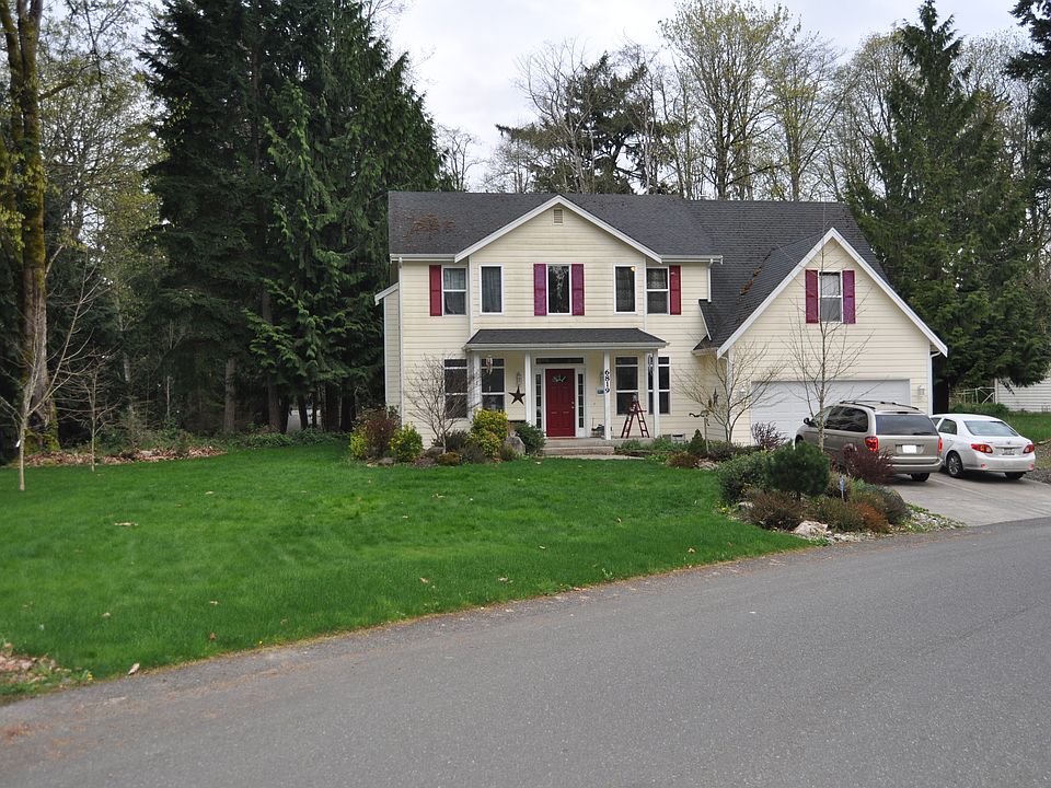 1st image of 6819 Townsend Ln NE