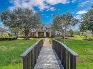 2203 S Shadow Grove Ln, Richmond, TX 77406