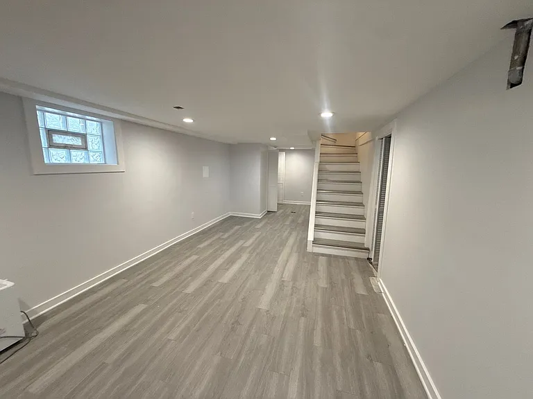 11004 S Normal Ave — Photo 14