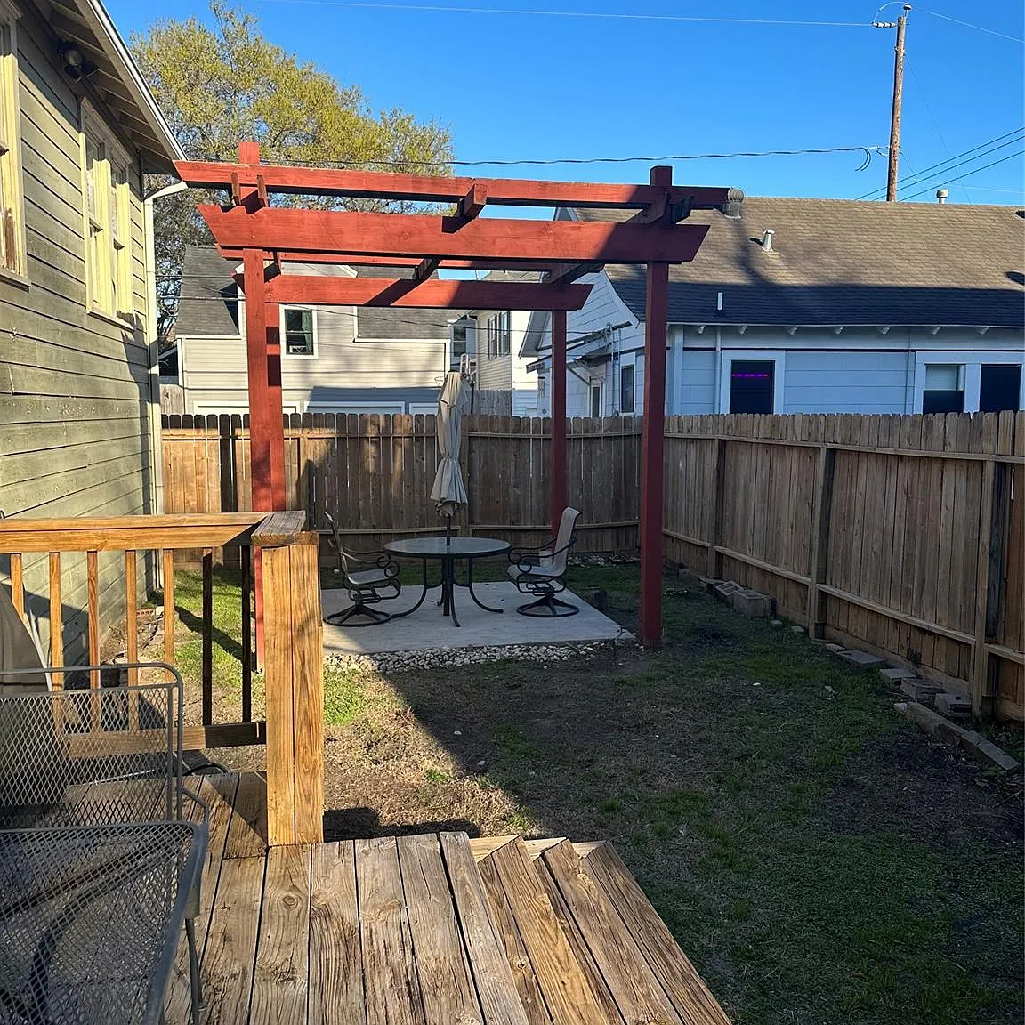 2 bed, 1.0 bath, 1180 sqft, $2,350 — Photo 4