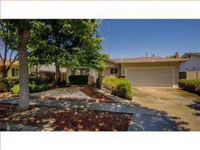933 Foxglove Dr, Sunnyvale, CA, 94086
