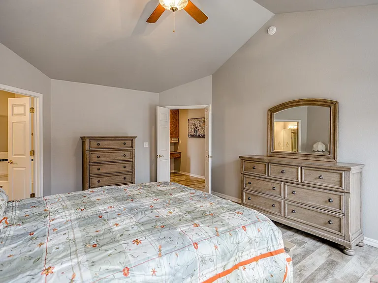 5857 Diamond Ridge Dr — Photo 8