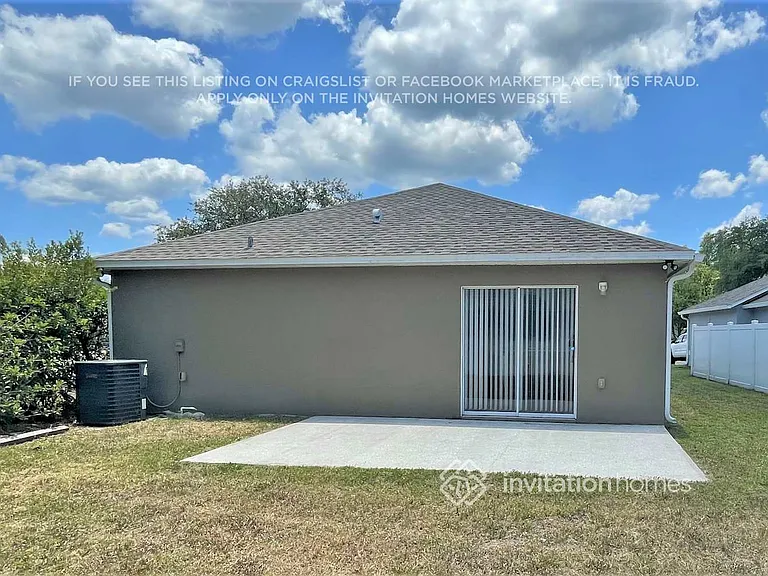 17037 Holmby Ct — Photo 29