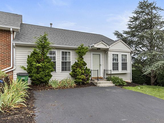 5th image of 115 Darci Dr SE