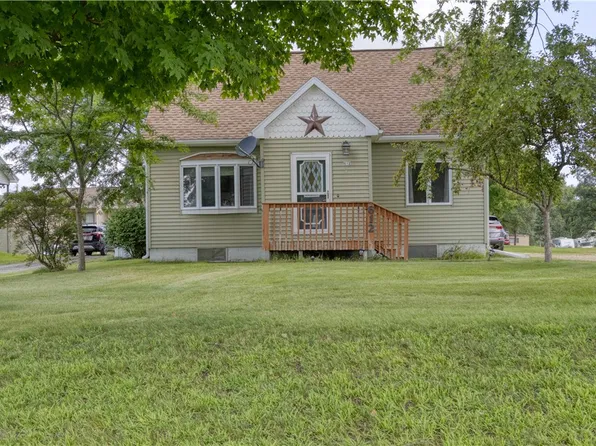612 E Broadway Street, Blair, WI 54616