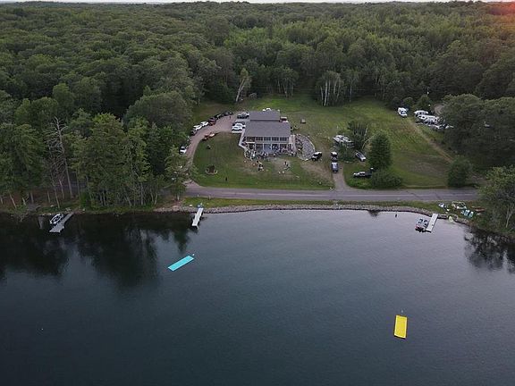 2nd image of N5909 Lake Road