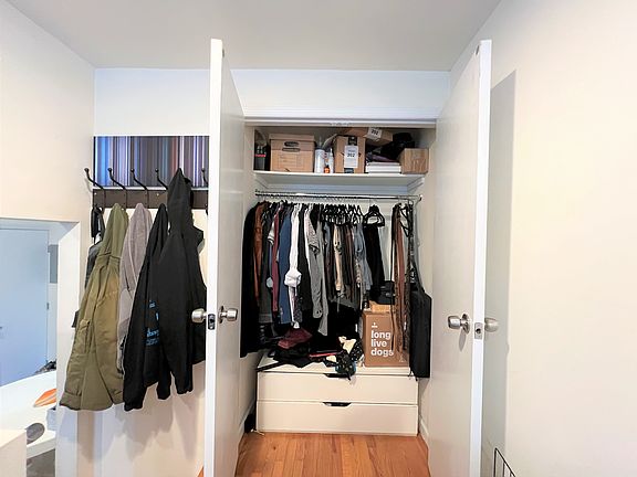 3rd image of 215 E Broadway APT 2F