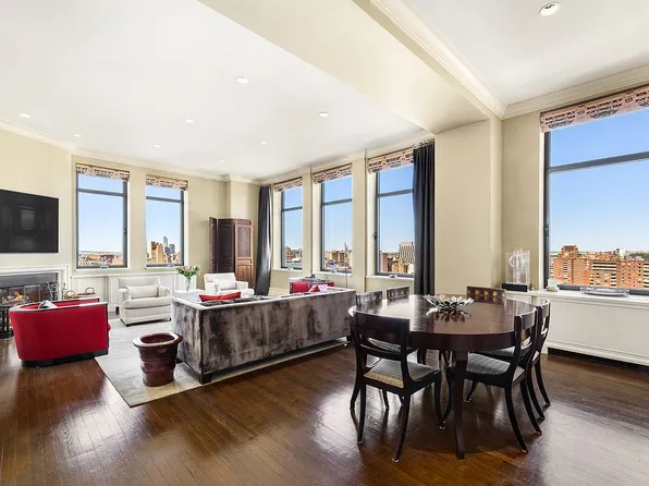 252 7th Ave, New York, NY 10001