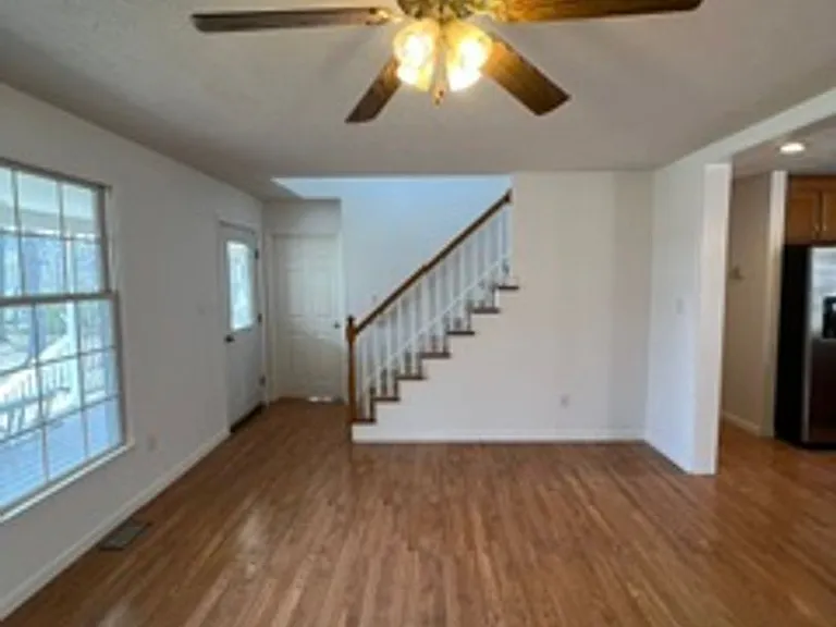 95 Amber Woods Dr — Photo 9