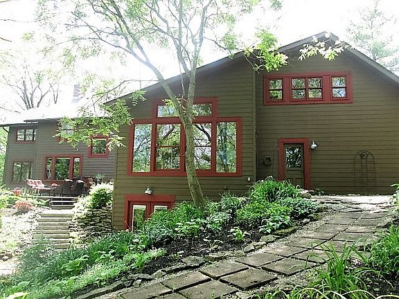 4th image of 91 Browning Ct