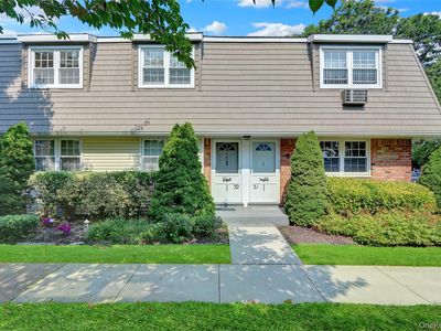 3232 Wilshire Lane #3232, Oakdale, NY, 11769