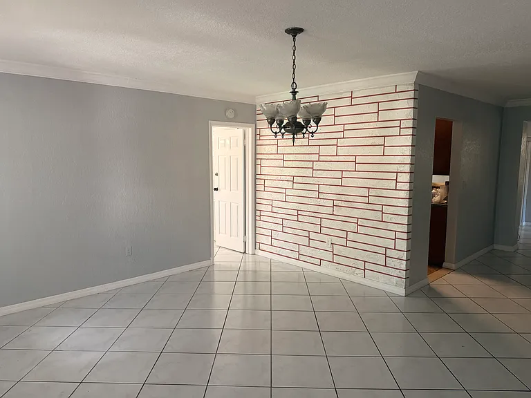 8350 NW 26th Pl — Photo 3
