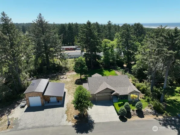 1300 234th Place, Ocean Park, WA 98640