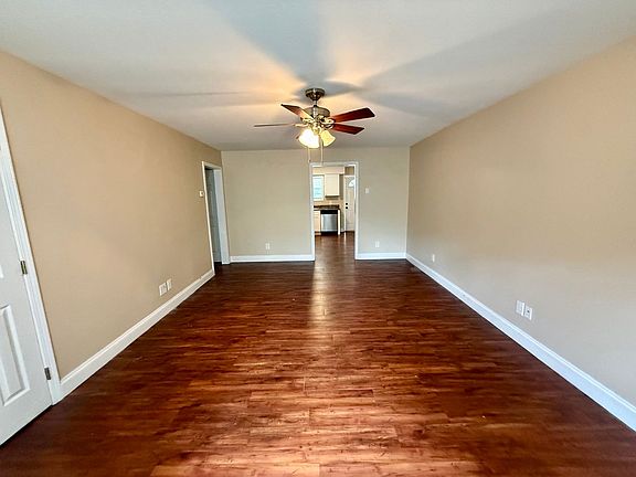 3rd image of 1401 John Exum Pkwy APT 1