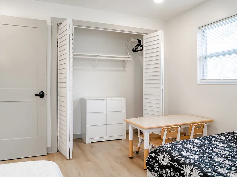2270 Terrace Dr N — Photo 17