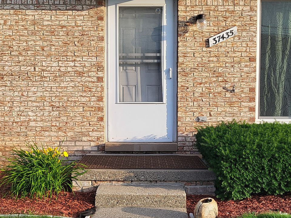 1st image of 37435 Colonial Dr