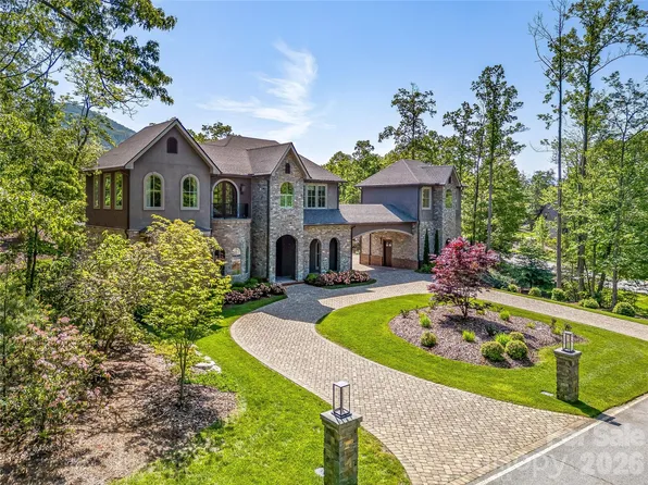 1905 White Tree Trl, Arden, NC 28704