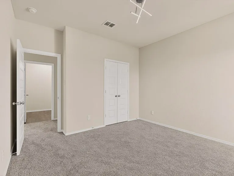 10422 Green Lake Dr — Photo 13