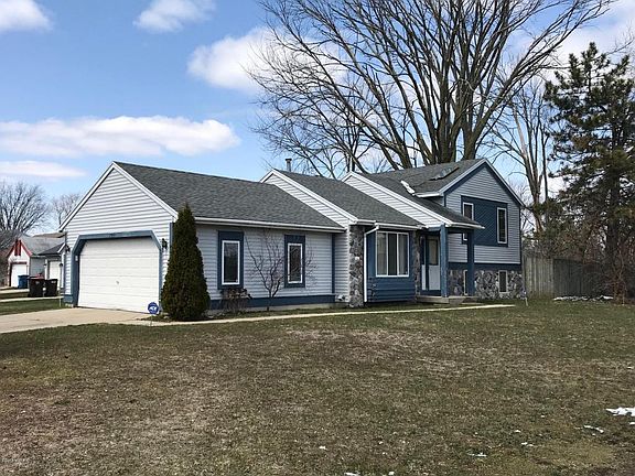 2nd image of 791 Hardwick St SE