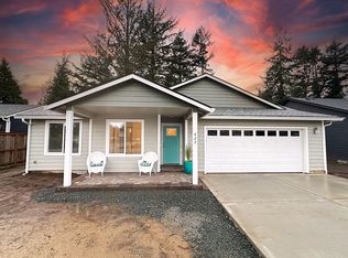 427 N Ave Ne, Bandon, OR 97411